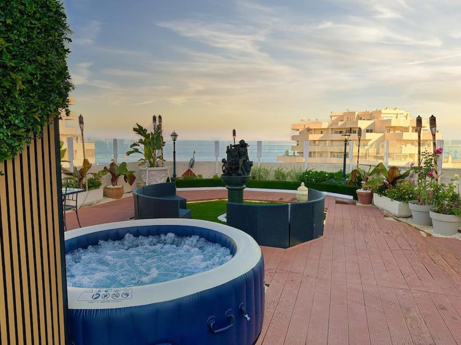 New Atico De Lujo Benalbeach Jacuzzi Apartament